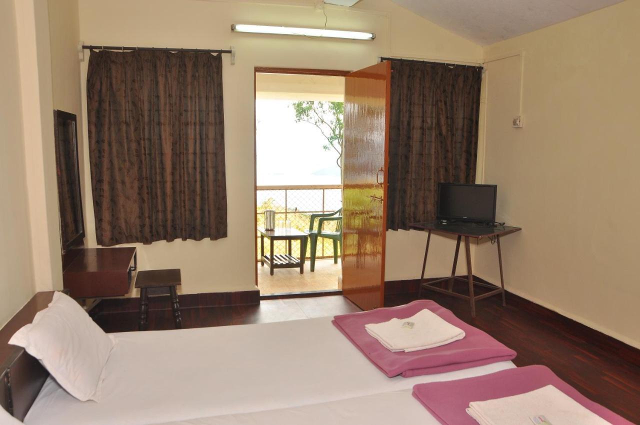 Koyna Lake Resort Koynanagar Luaran gambar