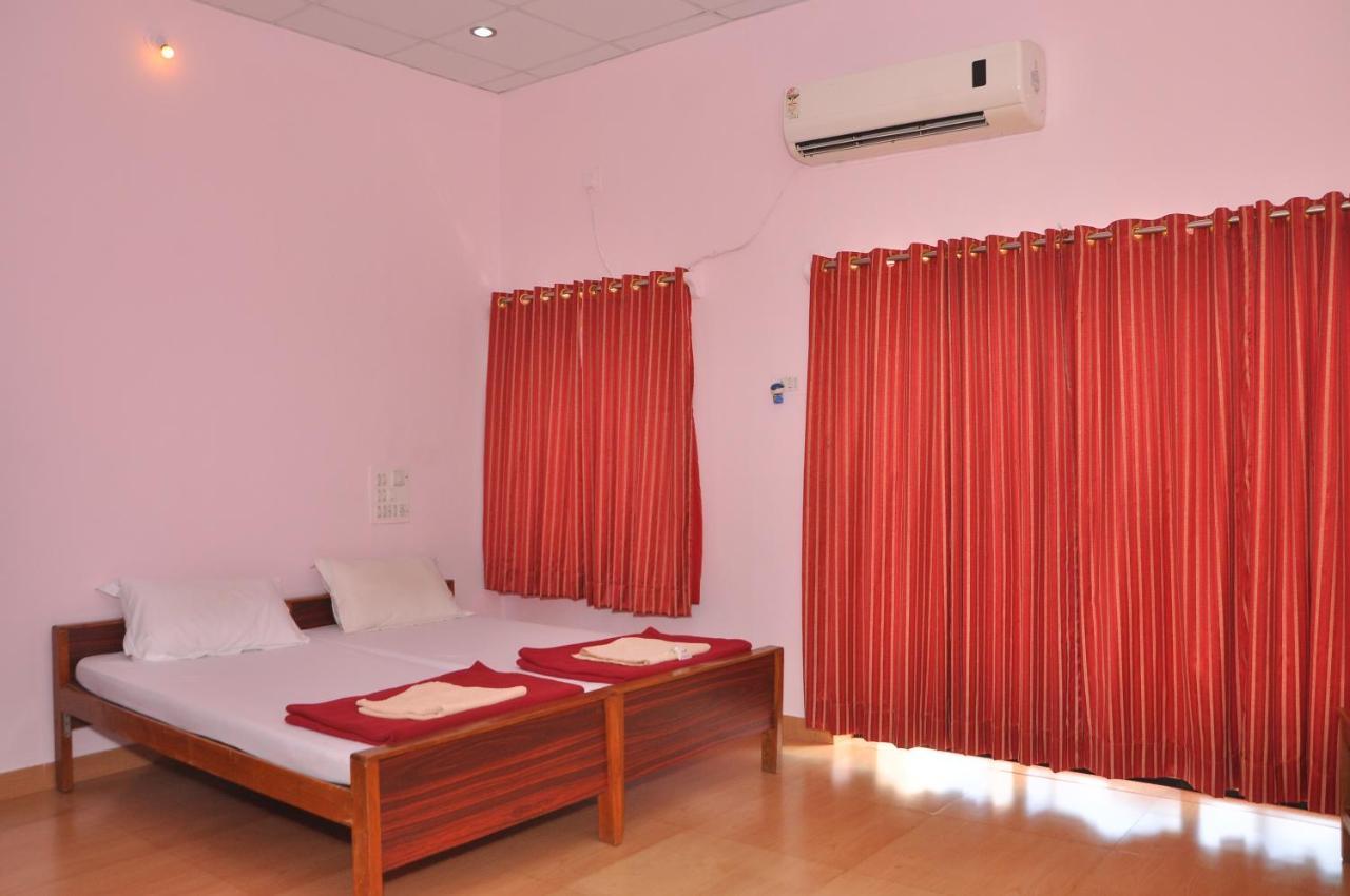 Koyna Lake Resort Koynanagar Luaran gambar